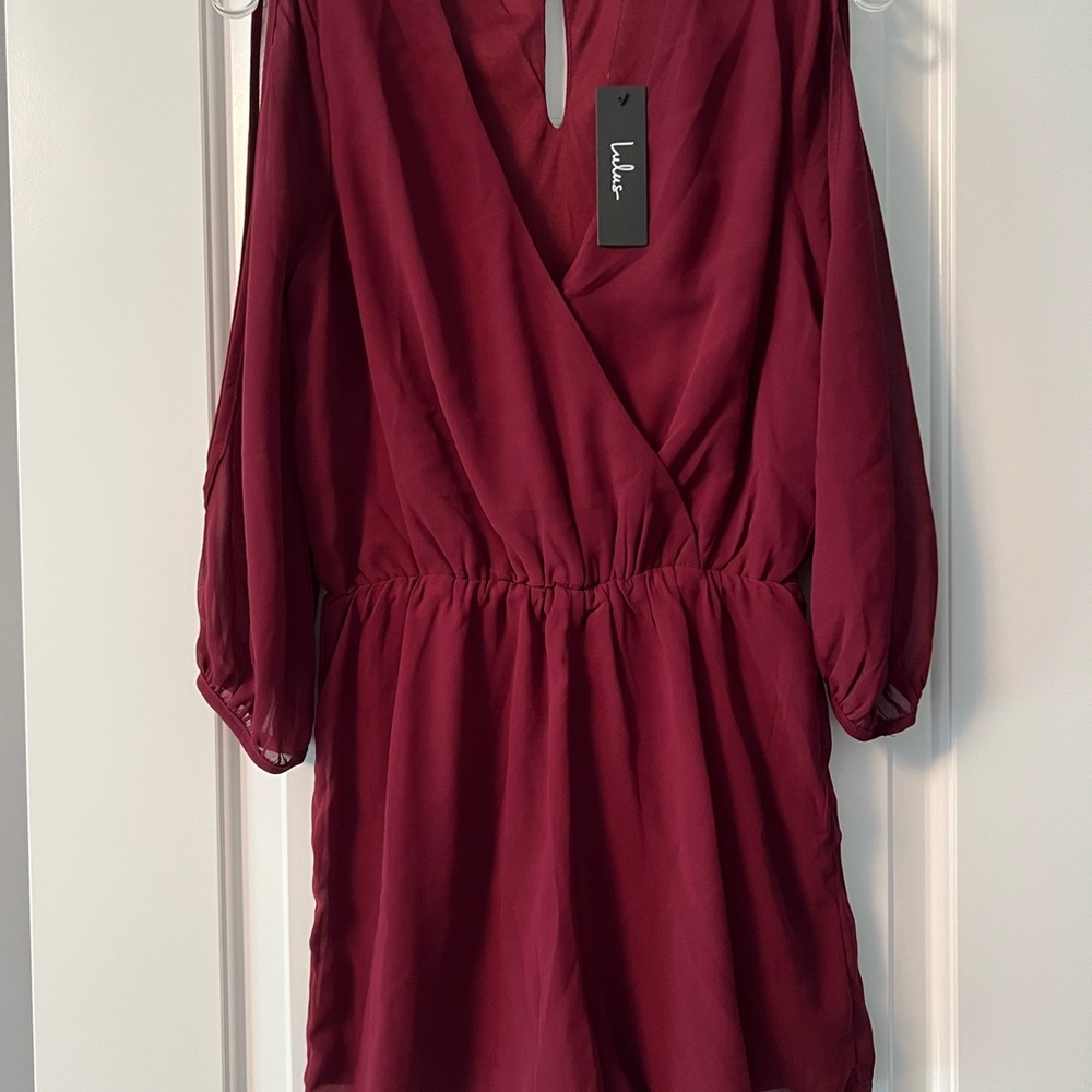 Lulu's Burgundy Wrap Romper. Long sleeves split. Xsmall. Tags on. Brand new.